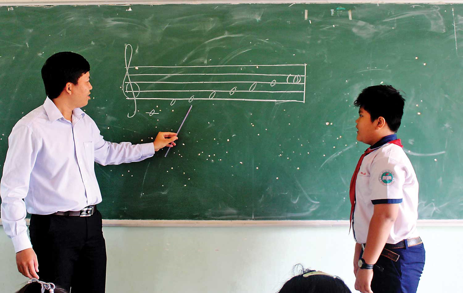 Bộ môn thiếu nhiều giáo viên nhất là các môn học mới gồm tiếng Anh, tin học, âm nhạc, mỹ thuật. Bộ môn thiếu nhiều giáo viên nhất là các môn học mới gồm tiếng Anh, tin học, âm nhạc, mỹ thuật.