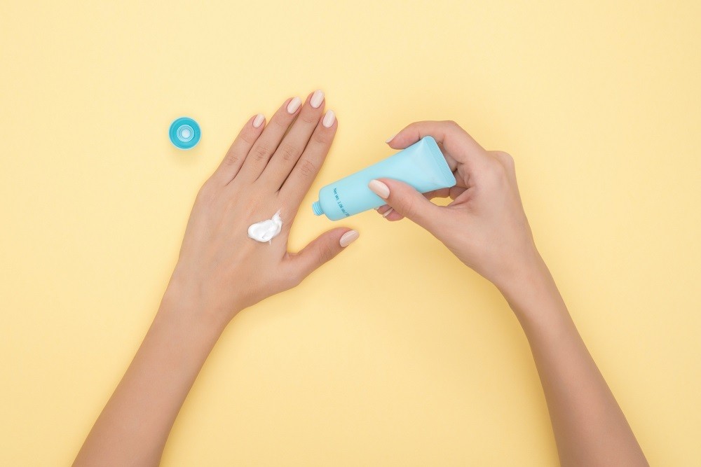 Chỉ số SPF cho biết mức độ chống cháy nắng của kem chống nắng. Chỉ số SPF cho biết mức độ chống cháy nắng của kem chống nắng.