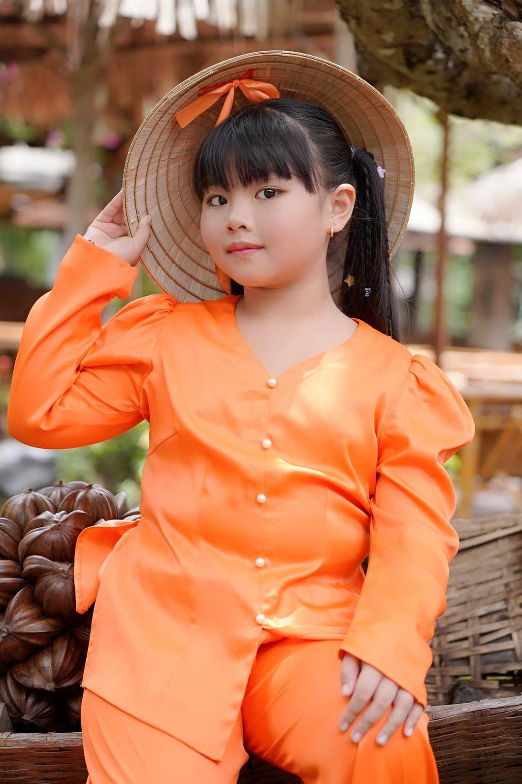 Bé Bella khi quay MV Bé Bella khi quay MV