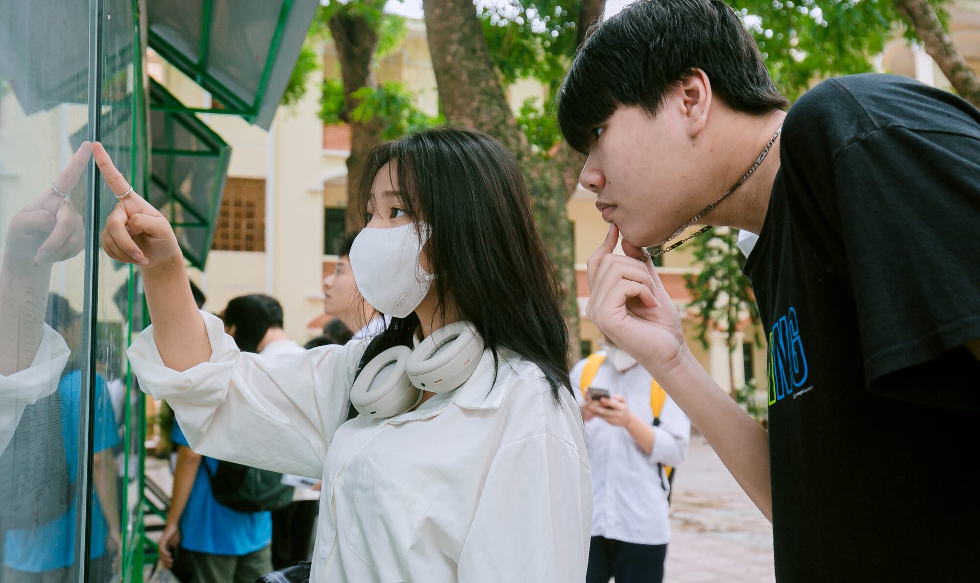 Trước 17h ngày 22/8, các trường đại học sẽ công bố điểm chuẩn đại học và kết quả xét tuyển. Trước 17h ngày 6/9, tất cả thí sinh trúng tuyển cần xác nhận nhập học trực tuyến trên hệ thống. Trước 17h ngày 22/8, các trường đại học sẽ công bố điểm chuẩn đại học và kết quả xét tuyển. Trước 17h ngày 6/9, tất cả thí sinh trúng tuyển cần xác nhận nhập học trực tuyến trên hệ thống.
