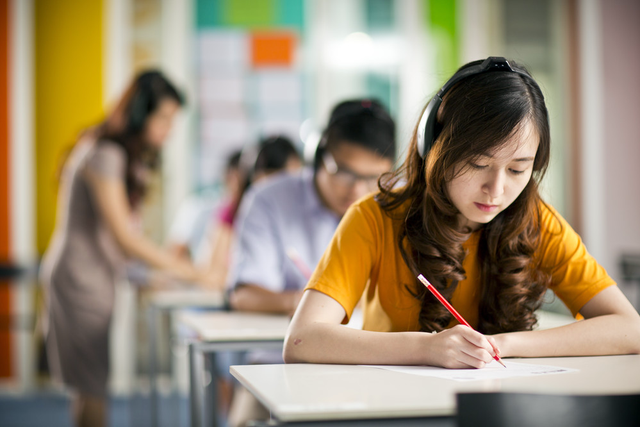 Có IELTS, bạn làm gì cũng dễ dàng. Có IELTS, bạn làm gì cũng dễ dàng.