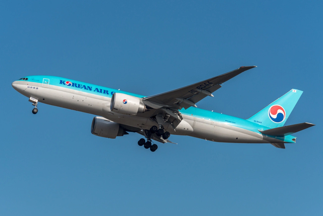 Hãng hàng không quốc gia Hàn Quốc Korean Air cho biết họ sẽ cân trọng lượng hành khách - Ảnh: KOREA HERALD Hãng hàng không quốc gia Hàn Quốc Korean Air cho biết họ sẽ cân trọng lượng hành khách - Ảnh: KOREA HERALD