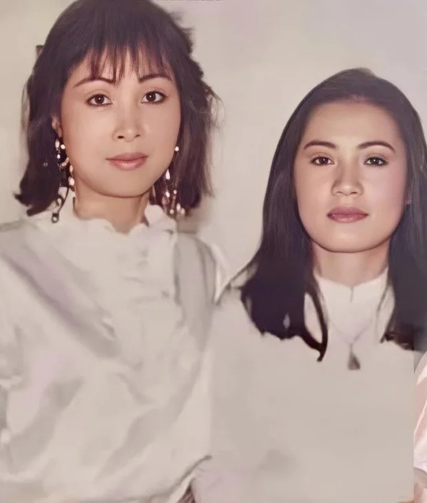 NS Hồng Vân và Hồng Đào là bạn bè gắn bó suốt 30 năm NS Hồng Vân và Hồng Đào là bạn bè gắn bó suốt 30 năm
