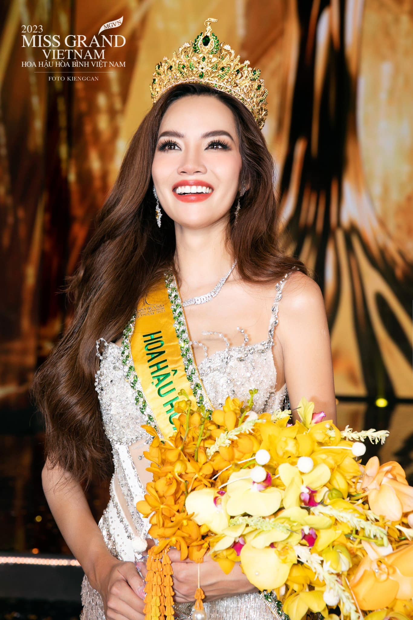 Lê Hoàng Phương chính thức chạm tay đến chiếc vương miện danh giá Miss Grand Vietnam 2023 Lê Hoàng Phương chính thức chạm tay đến chiếc vương miện danh giá Miss Grand Vietnam 2023