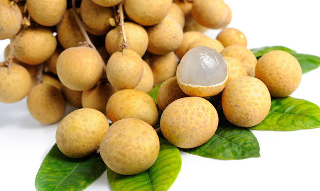 Nhãn là loại quả được nhiều người ưu thích nhưng không phải ai cũng ăn được Nhãn là loại quả được nhiều người ưu thích nhưng không phải ai cũng ăn được