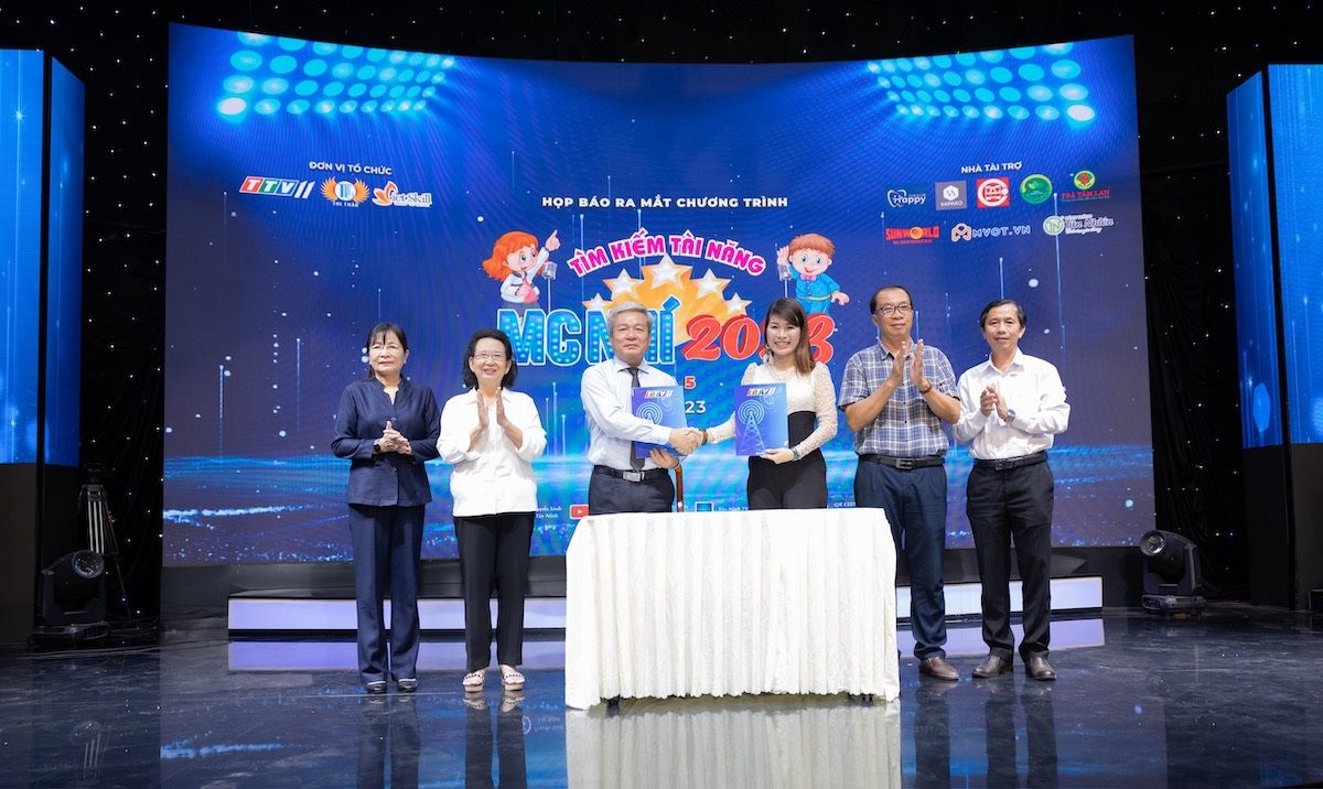 Lễ ký kết hợp tác giữa Đài PT-TH Tây Ninh và Công ty TNHH Đào tạo & Giải trí Thi Thảo. Lễ ký kết hợp tác giữa Đài PT-TH Tây Ninh và Công ty TNHH Đào tạo & Giải trí Thi Thảo.