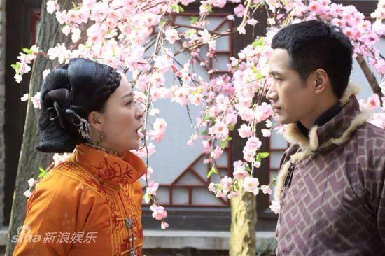 Đồng Kim Ngọc (Đới Kiều Thiên) và Thiết Trường Hoan (Hà Thịnh Minh) Đồng Kim Ngọc (Đới Kiều Thiên) và Thiết Trường Hoan (Hà Thịnh Minh)