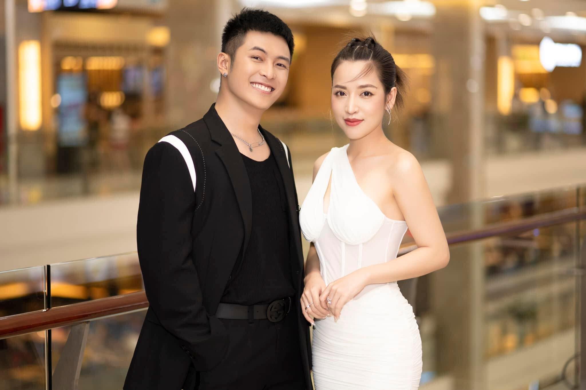 Gin Tuấn Kiệt và Puka hẹn hò bí mật hơn 3 năm. Gin Tuấn Kiệt và Puka hẹn hò bí mật hơn 3 năm.