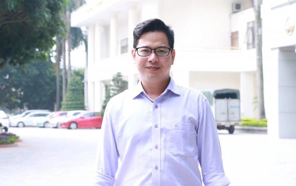 PGS.TS Trần Thành Nam, Phó Chủ tịch Hội Khoa học Tâm lý Giáo dục Việt Nam, cảnh báo những hệ lụy từ việc cổ súy sinh viên mang thai, có con trong quá trình học đại học (Ảnh: Nhân vật cung cấp). PGS.TS Trần Thành Nam, Phó Chủ tịch Hội Khoa học Tâm lý Giáo dục Việt Nam, cảnh báo những hệ lụy từ việc cổ súy sinh viên mang thai, có con trong quá trình học đại học (Ảnh: Nhân vật cung cấp).