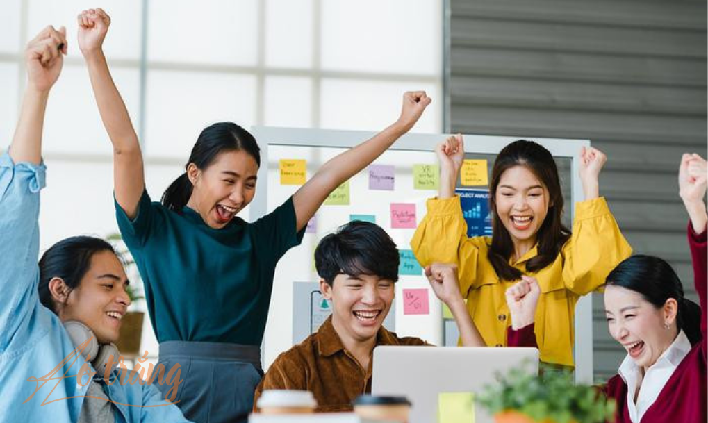 Thế hệ Gen Z dần "phá vỡ quy chuẩn" nơi công sở Thế hệ Gen Z dần "phá vỡ quy chuẩn" nơi công sở