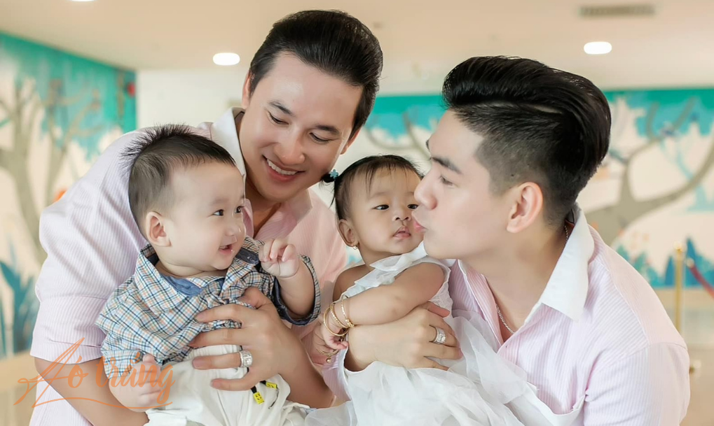 Gia đình hạnh phúc của Hà Trí Quang - Thanh Đoàn hiện tại Gia đình hạnh phúc của Hà Trí Quang - Thanh Đoàn hiện tại