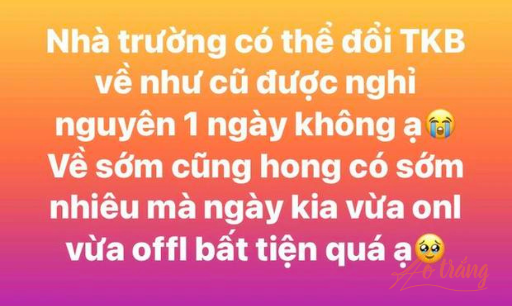 Nhiều học sinh lớp 12 cho rằng đã xếp lịch học thêm nên không thể đến trường vào ngày thứ 7 theo thời khoá biểu mà trường đưa ra Nhiều học sinh lớp 12 cho rằng đã xếp lịch học thêm nên không thể đến trường vào ngày thứ 7 theo thời khoá biểu mà trường đưa ra