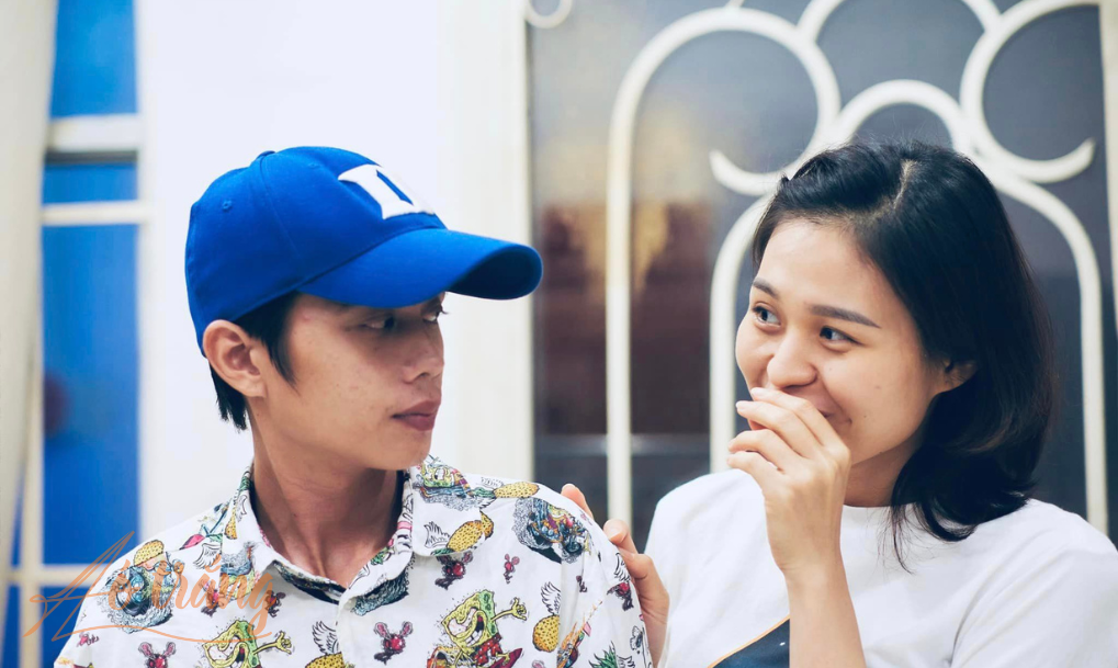 Lê Lộc và Tuấn Dũng hiện đang trong mối quan hệ tình cảm Lê Lộc và Tuấn Dũng hiện đang trong mối quan hệ tình cảm