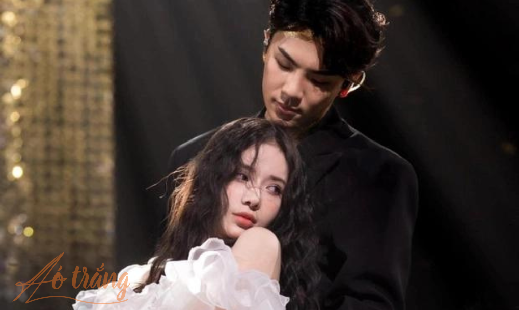 Sunny Lukas và LyLy cùng tham gia chương trình The Next Stage 2023. Cả hai có màn hợp tác ăn ý thông qua tiết mục Goldern hour Sunny Lukas và LyLy cùng tham gia chương trình The Next Stage 2023. Cả hai có màn hợp tác ăn ý thông qua tiết mục Goldern hour