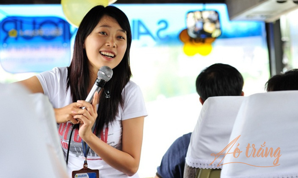 Hướng dẫn viên du lịch thực chất là ngành "làm dâu trăm họ" Hướng dẫn viên du lịch thực chất là ngành "làm dâu trăm họ"
