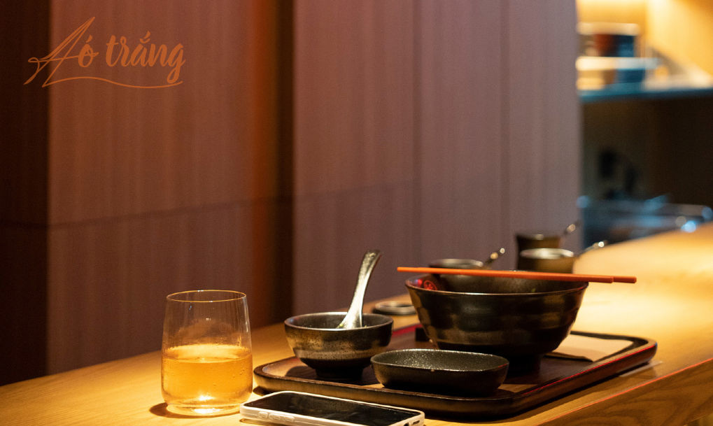 Là Gánh sở hữu không gian quán đơn giản, tập trung chủ yếu vào món ăn. Ảnh: Weibo Là Gánh sở hữu không gian quán đơn giản, tập trung chủ yếu vào món ăn. Ảnh: Weibo