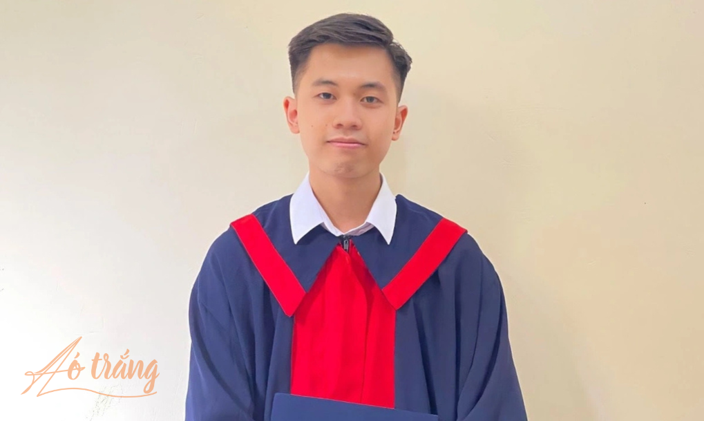 Thay đổi phương pháp học tập kịp thời đã giúp nam sinh dành được vị trí thủ khoa đầu ra ngành dược học - Trường Đại học Dược Hà Nội (Ảnh: NVCC). Thay đổi phương pháp học tập kịp thời đã giúp nam sinh dành được vị trí thủ khoa đầu ra ngành dược học - Trường Đại học Dược Hà Nội (Ảnh: NVCC).