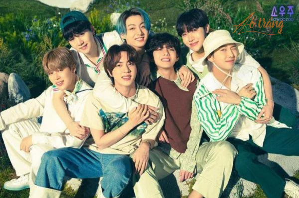 Nhóm BTS gồm có 7 thành viên: RM, Jimin, V, Jin, Hope, Sugar và Jung Kook Nhóm BTS gồm có 7 thành viên: RM, Jimin, V, Jin, Hope, Sugar và Jung Kook