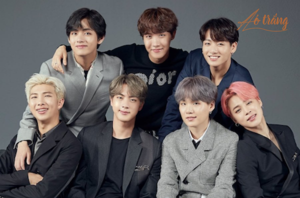 Bộ phim chứa đựng hành trình 10 năm của BTS để đạt đến đỉnh vinh quang Bộ phim chứa đựng hành trình 10 năm của BTS để đạt đến đỉnh vinh quang