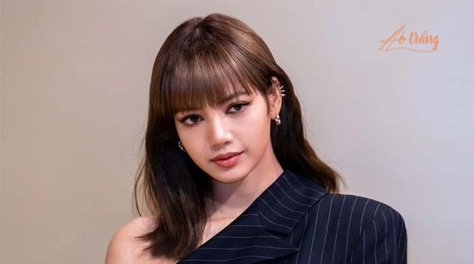 Cả Lisa và YG đều chưa có lập trường chắc chắn về việc gia hạn hợp đồng Cả Lisa và YG đều chưa có lập trường chắc chắn về việc gia hạn hợp đồng