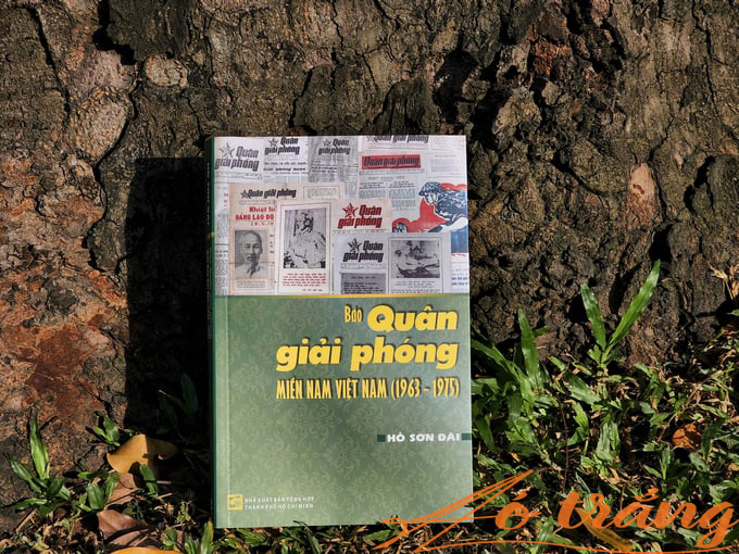 Sách “Báo Quân giải phóng miền Nam Việt Nam (1963-1975)” do Nhà xuất bản Tổng hợp phát hành Sách “Báo Quân giải phóng miền Nam Việt Nam (1963-1975)” do Nhà xuất bản Tổng hợp phát hành