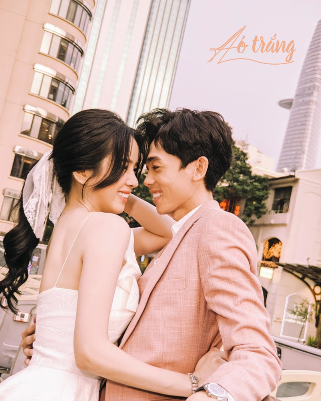 Cặp đôi nói trên được đồn đoán chính là DJ Mie và Hồng Thanh. Cặp đôi nói trên được đồn đoán chính là DJ Mie và Hồng Thanh.