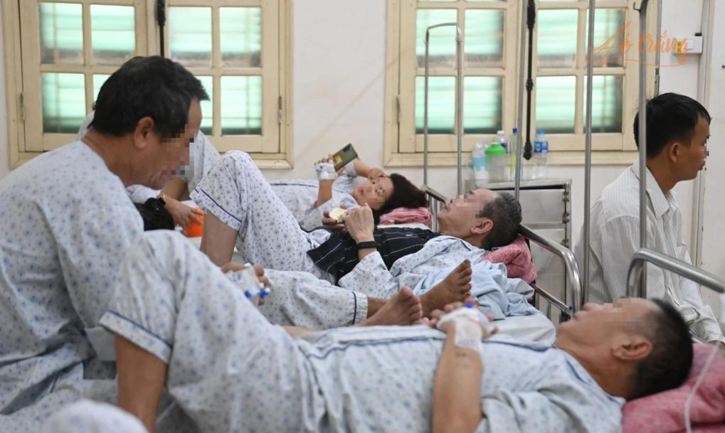 Dịch sốt xuất huyết đang diễn biến phức tạp trên cả nước (Ảnh: Mạnh Quân). Dịch sốt xuất huyết đang diễn biến phức tạp trên cả nước (Ảnh: Mạnh Quân).