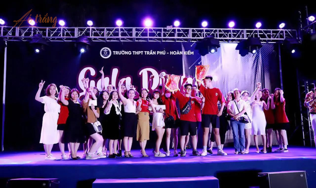 Học sinh trường THPT Trần Phú - Hoàn Kiếm không chỉ học giỏi mà còn rất năng động Học sinh trường THPT Trần Phú - Hoàn Kiếm không chỉ học giỏi mà còn rất năng động