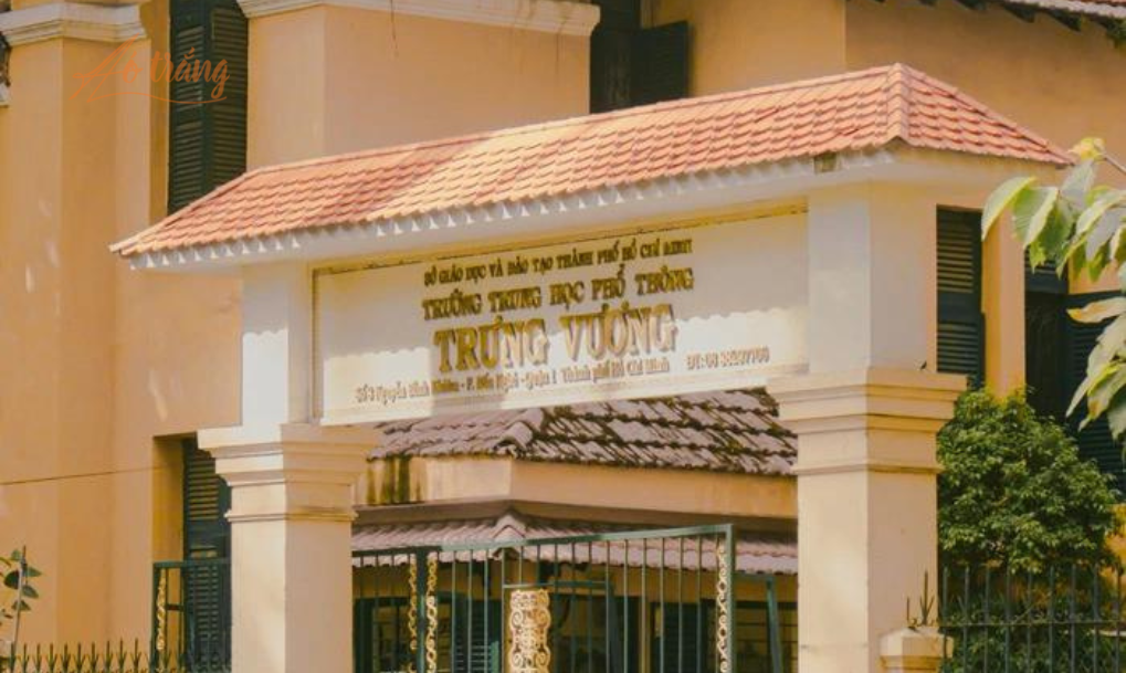 Trường THPT Trưng Vương - ngôi trường trăm năm tuổi, đầy chất thơ giữa TP.HCM Trường THPT Trưng Vương - ngôi trường trăm năm tuổi, đầy chất thơ giữa TP.HCM