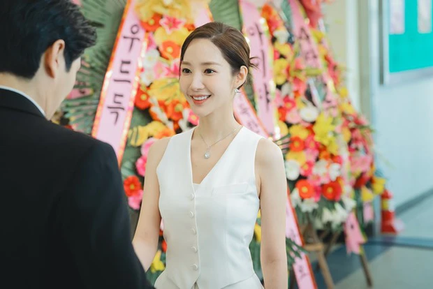 Cô Đi Mà Lấy Chồng Tôi có màn phá đám cưới đỉnh nhất phim Hàn, 3 nhân vật khiến netizen hả hê cực độ