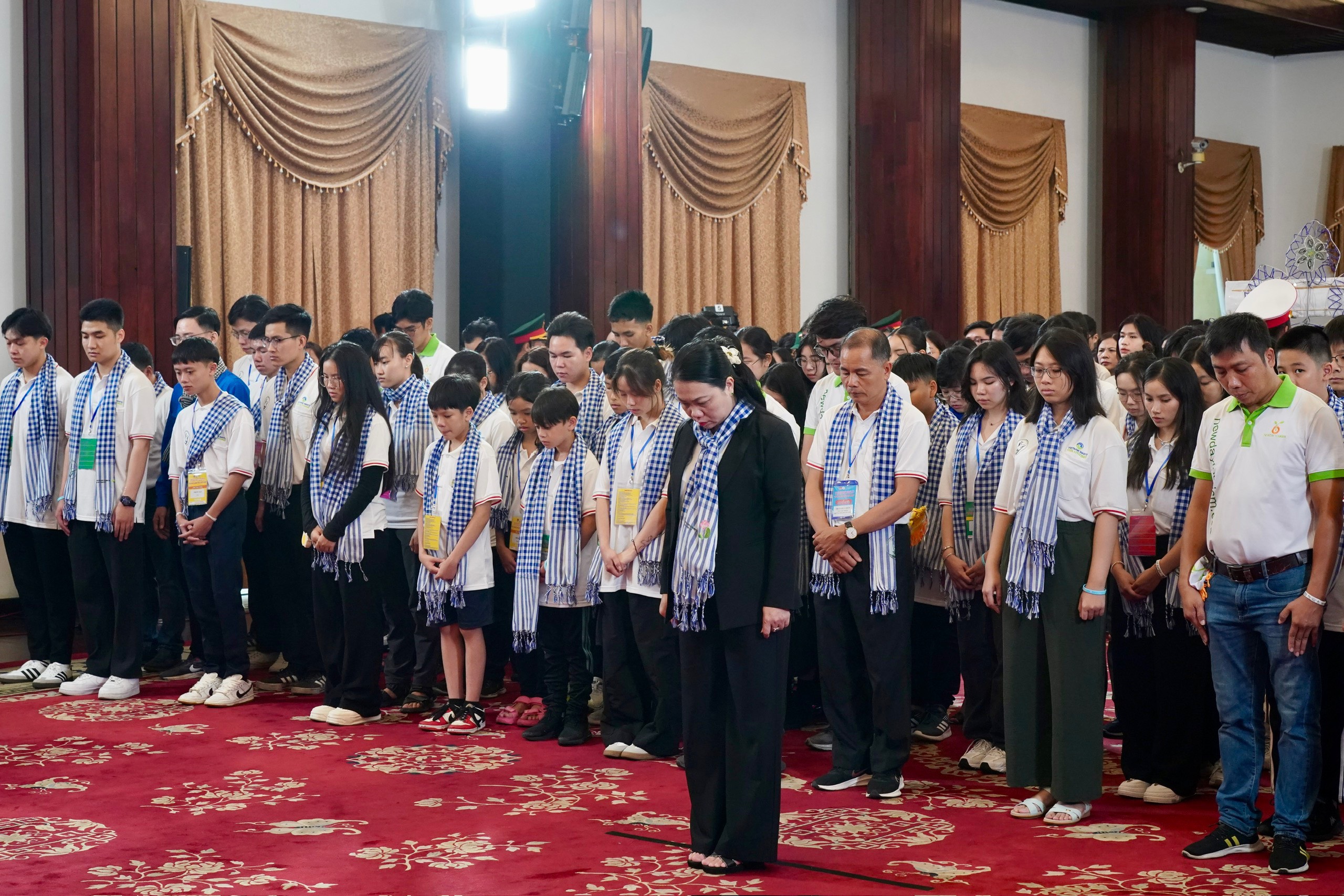 Xúc động tình cảm Thanh niên kiều bào dành cho Tổng Bí thư Nguyễn Phú Trọng