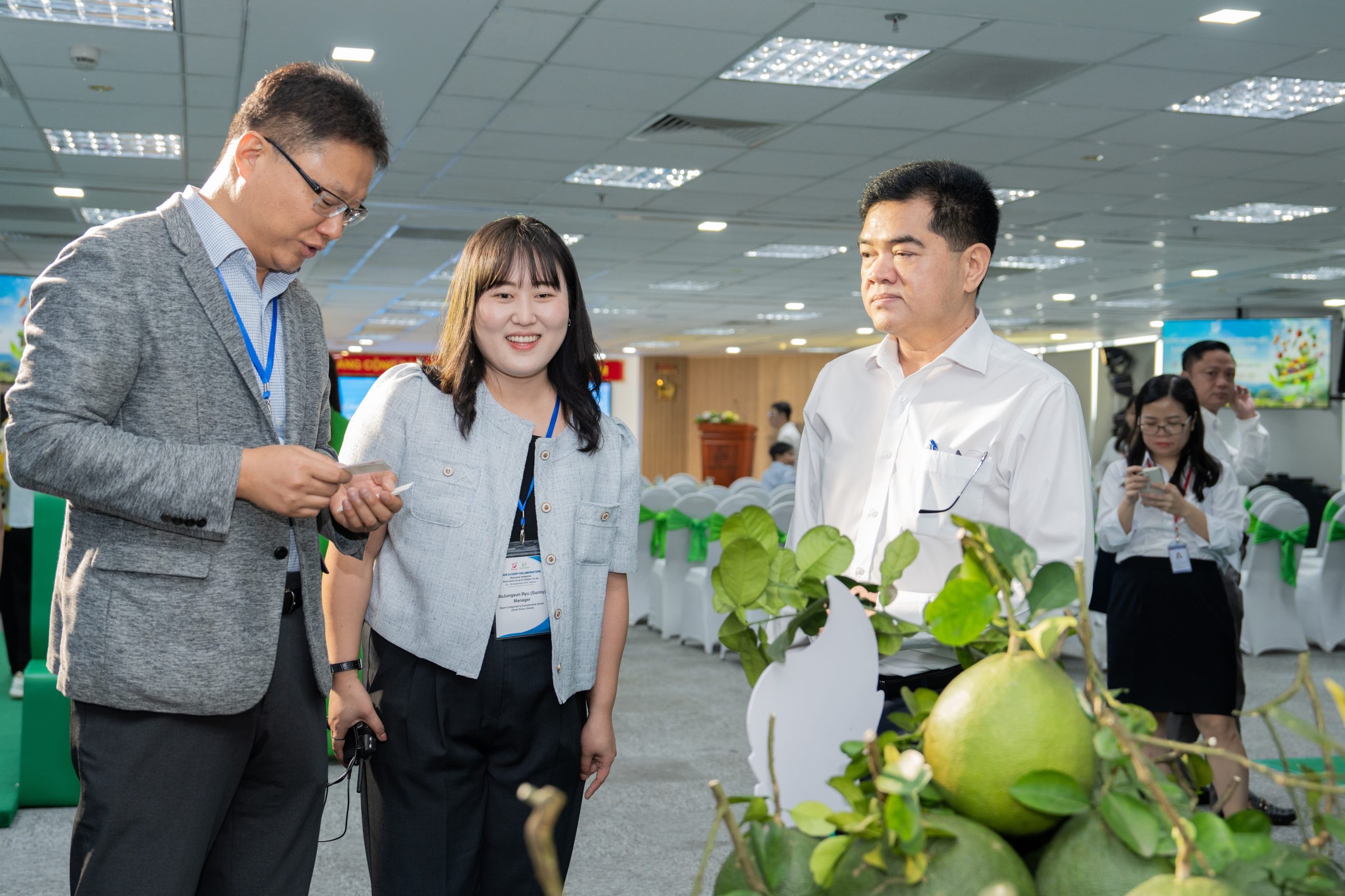 Saigon Co.op thực hiện ký kết biên bản ghi nhớ với HTX Dure Cosumer’s Cooperative Union (Hàn Quốc) về hợp tác xuất nhập khẩu hàng hóa