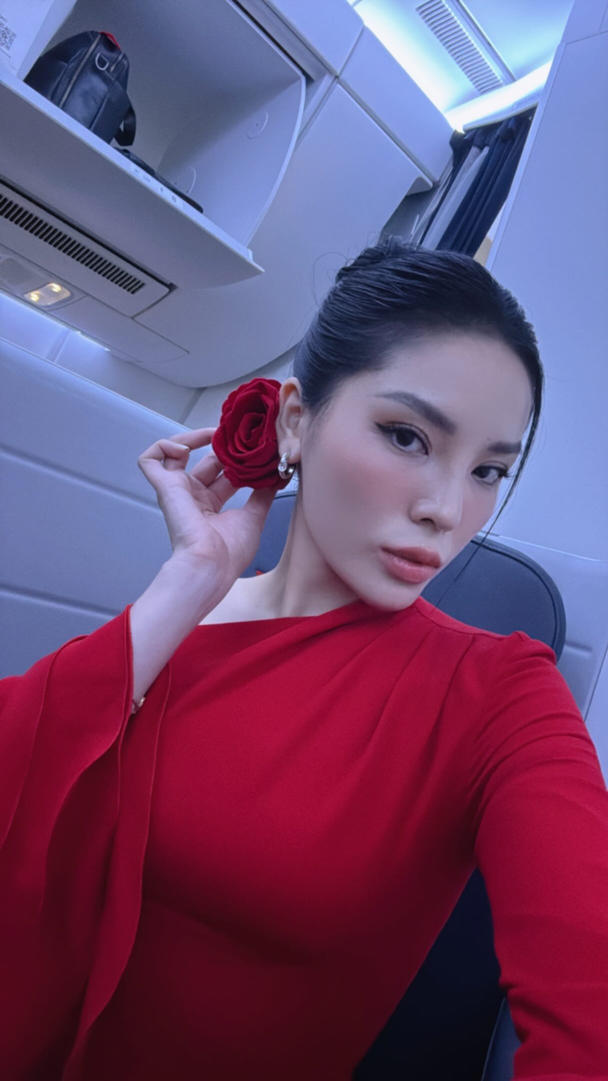 Kỳ Duyên trong ngày nhập cuộc Miss Universe 2024 được đánh giá như thế nào?Diện mạo chỉn chu, thanh lịch của nàng hậu nhận được nhiều lời khen

Diện mạo chỉn chu, thanh lịch của nàng hậu nhận được nhiều lời khen

Diện mạo chỉn chu, thanh lịch của nàng hậu nhận được nhiều lời khen