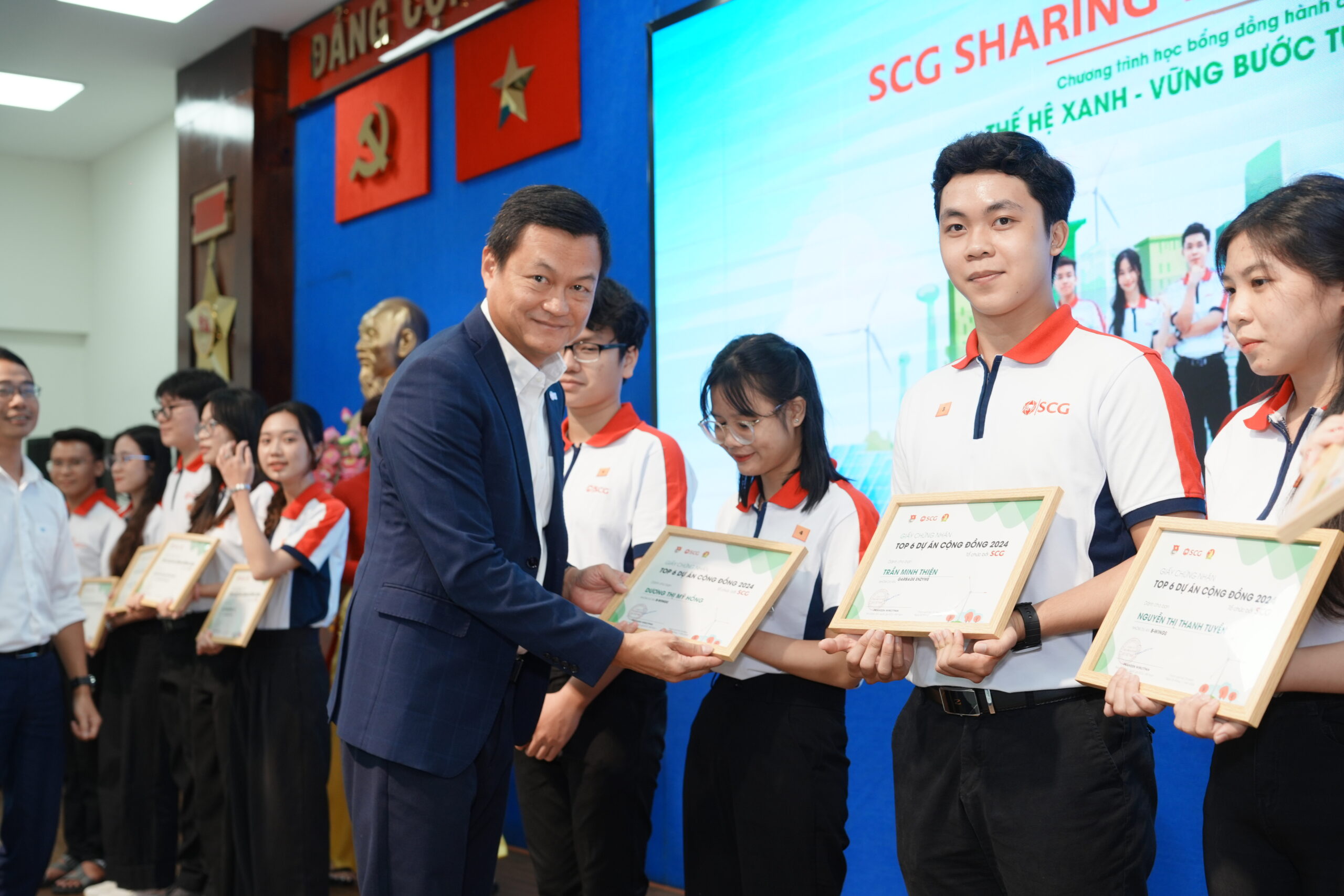 Trao 74 suất học bổng SCG Sharing the Dream cho sinh viên khu vực phía Nam