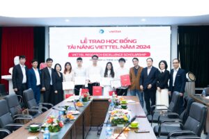 Viettel trao học bổng một tỷ đồng cho chương trình đào tạo thạc sĩ công nghệ cao