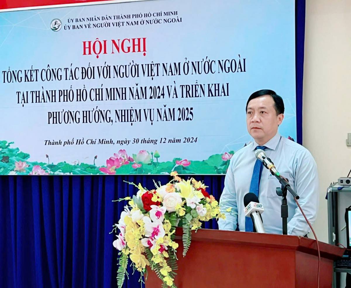 Ông Hà Phước Thắng, thành ủy viên, Phó Trưởng đoàn Đại biểu Quốc Hội TPHCM phát biểu chỉ đạo tại hội nghị.