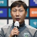 HLV Kim Sang Sik từng dẫn dắt CLB Jeonbuk Hyundai Motors