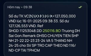 Tài khoản của nhiều sinh viên bất ngờ nhận được chuyển khoản 127 triệu đồng hỗ trợ