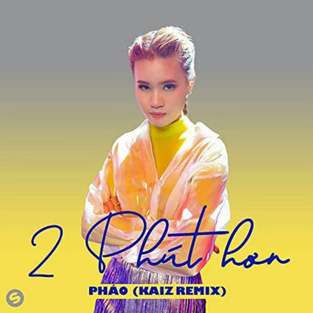 Trước đó là "Hai phút hơn" của rapper Pháo