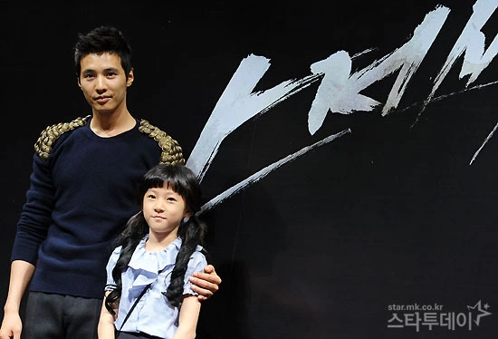 Won Bin và Kim Sae Ron từng đồng hành trong dự án nổi tiếng "The man from nowhere" (Ảnh: MK).