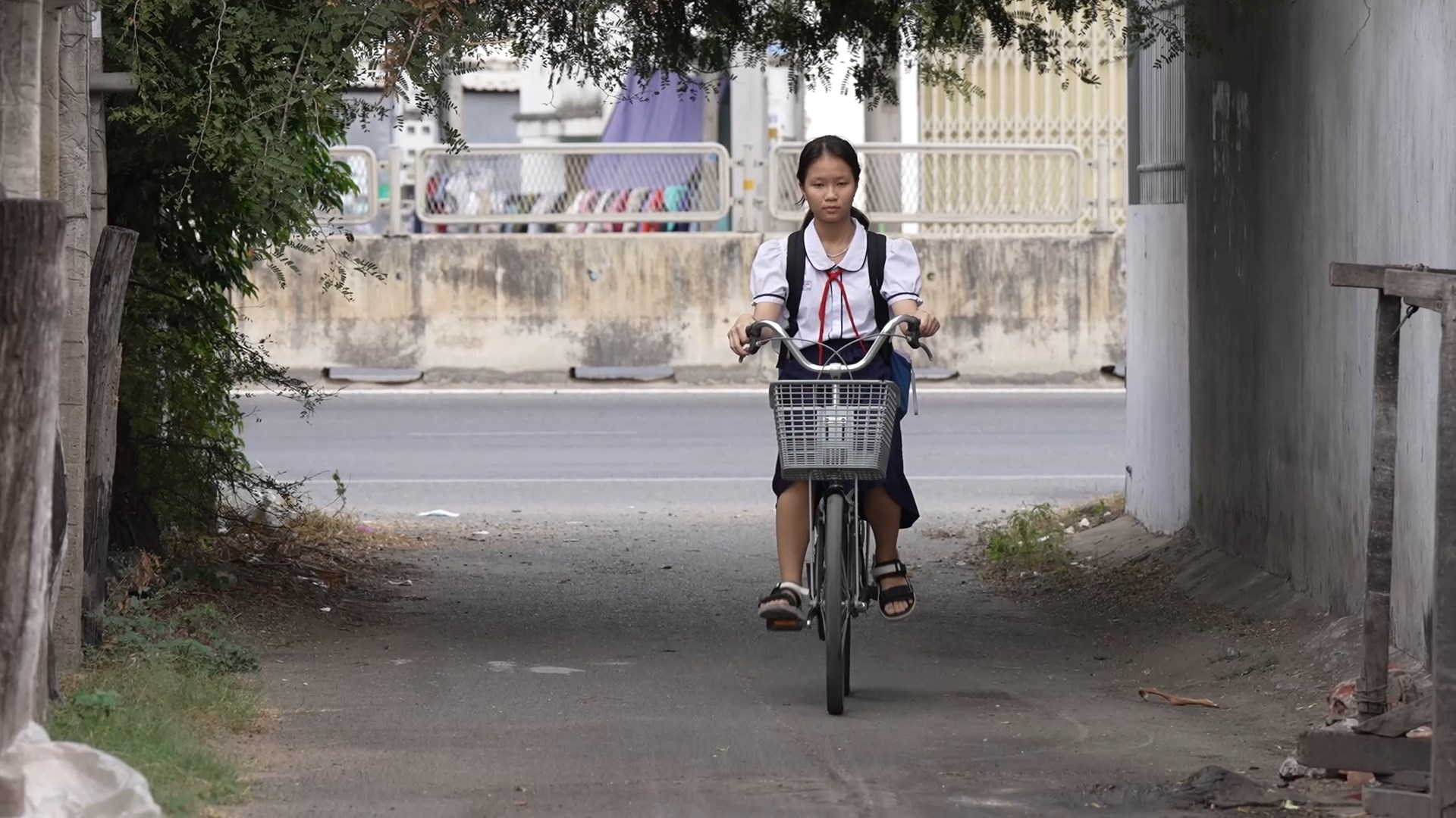 Diễn viên Quang Trung tài trợ học phí đến hết Đại học cho 7 em nhỏ khó khăn Diễn viên Quang Trung tài trợ học phí đến hết Đại học cho 7 em nhỏ khó khăn