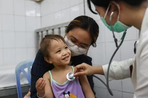 Tổng Bí thư yêu cầu nghiên cứu miễn viện phí toàn dân giai đoạn 2030-2035