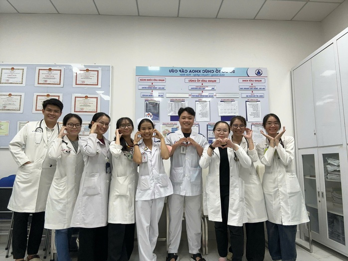 Lớp điều dưỡng đầu tiên được Bệnh viện Nhi Đồng 1 nhận vào làm việc 100%