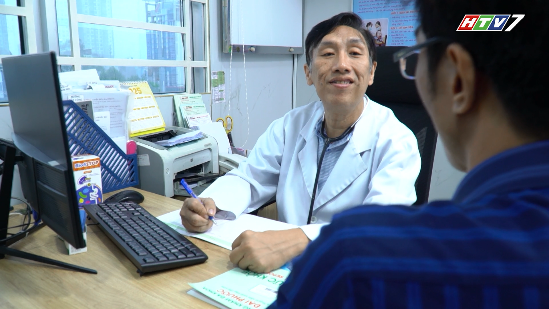 Có một thực tế không thể phủ nhận, người Việt rất quan tâm đến sức khỏe nhưng lại ngại tiếp cận y tế