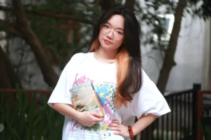 Nữ sinh giành học bổng 10 đại học Mỹ, Canada, Tây Ban Nha