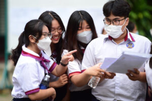 Đề thi thử môn Toán tốt nghiệp THPT kèm đáp án năm 2025