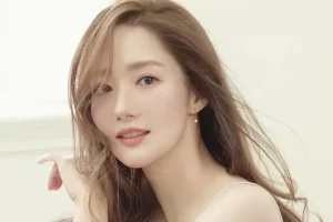 Trào lưu “gương mặt V-line” hay “mũi cao tây” tại Hàn Quốc