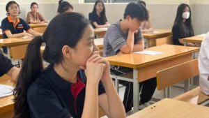 Lộ đề thi học kỳ môn Toán, hàng trăm học sinh tại Bình Phước phải thi lại