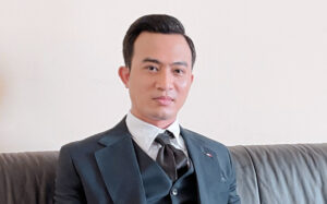Doãn Quốc Đam trở lại