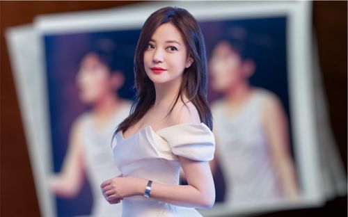 Ảnh quá khứ gây choáng của Triệu Vy